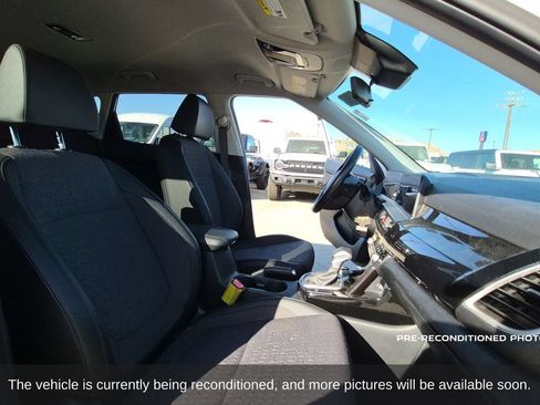 Used 2025 Kia Seltos S FWD image 15