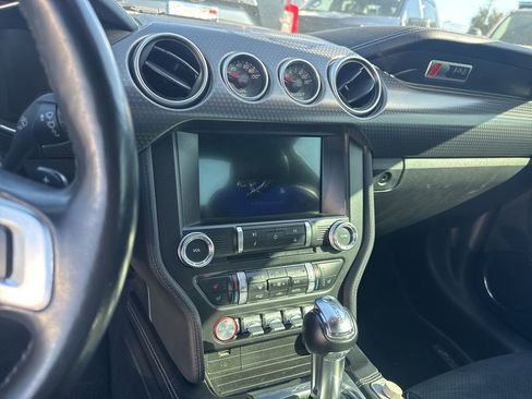 Used 2019 Ford Mustang GT Premium w/ GT Performance Package image 9