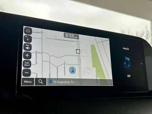 Used 2024 Hyundai Palisade Limited FWD image 25