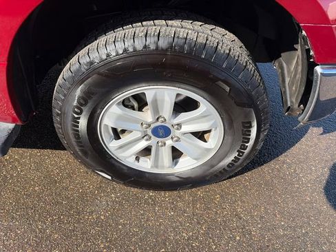 Used 2019 Ford F150 XLT image 13