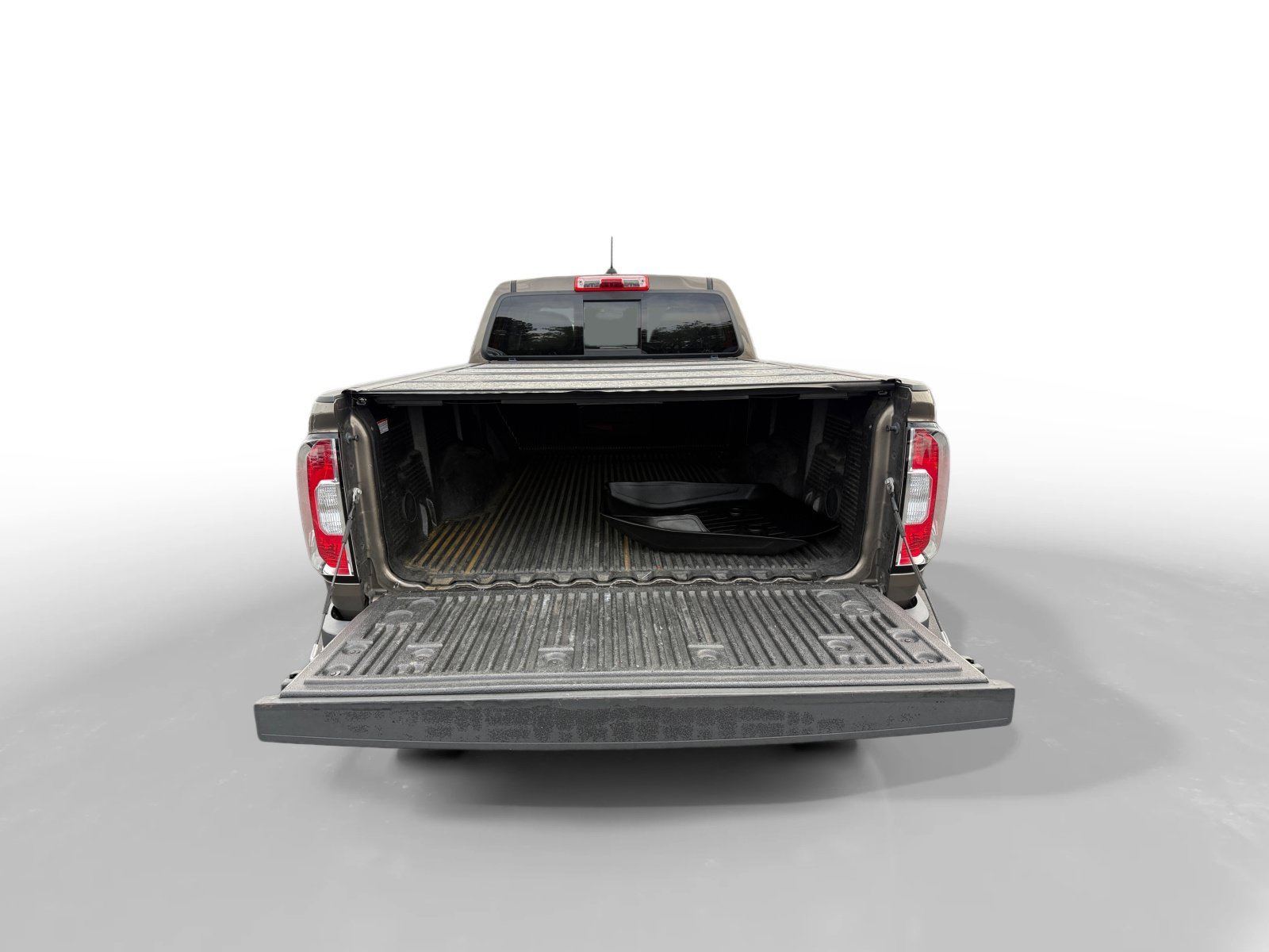 Used 2017 GMC Canyon SLT w/ Driver Alert Package AWD/4WD image 17