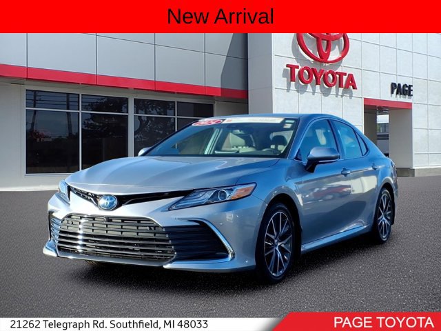 Certified 2024 Toyota Camry XLE w/ Navigation Package FWD image 1