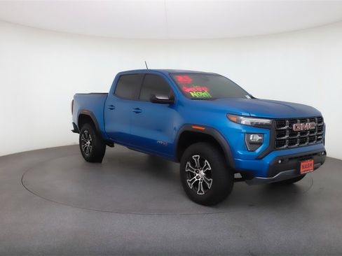 Used 2023 GMC Canyon AT4 w/ Canyon Safety Plus Package image 11