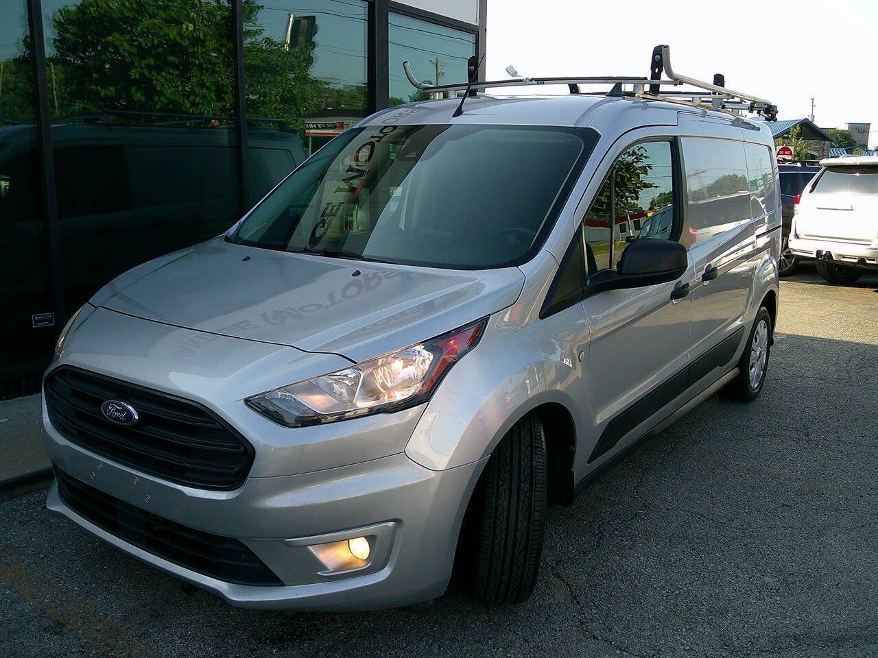 Used 2021 Ford Transit Connect XLT FWD image 2
