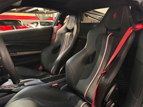 Used 2020 Ferrari F8 Tributo RWD image 26