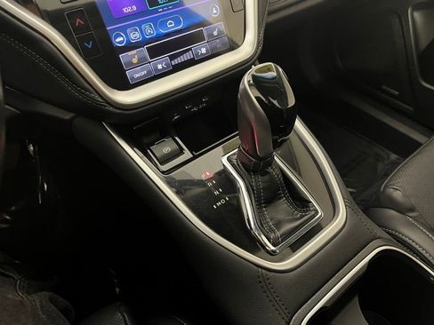 Used 2021 Subaru Outback Limited image 24