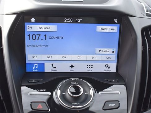 Used 2017 Ford Escape Titanium image 25