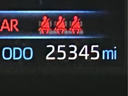 Used 2023 Toyota Corolla LE image 21