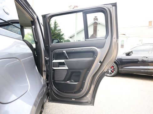 Used 2022 Land Rover Defender 110 S AWD/4WD image 27