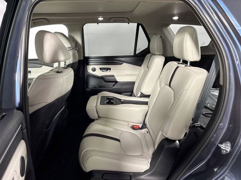 New 2026 Honda Pilot Touring image 21
