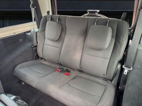 Used 2020 Jeep Wrangler Sport image 14