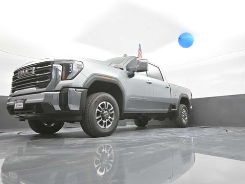 New 2026 GMC Sierra 2500 SLT AWD/4WD image 33