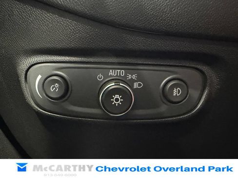 Used 2020 Chevrolet Equinox LT w/ Midnight Edition FWD image 17