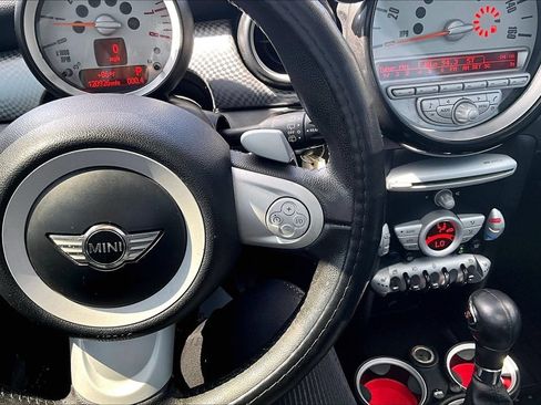 Used 2010 MINI Cooper S FWD image 11
