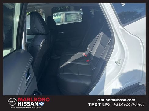 New 2025 Nissan Murano SL image 16