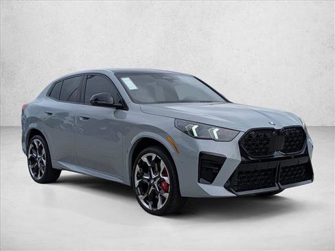 New 2026 BMW X2 xDrive28i AWD/4WD image 6