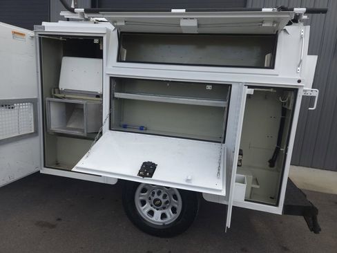 Used 2016 Chevrolet Silverado 3500 W/T image 4