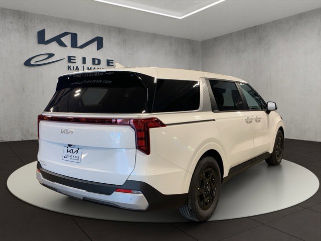 New 2027 Kia Carnival FWD image 14
