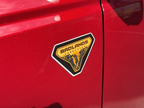 New 2026 Ford Bronco Badlands image 11
