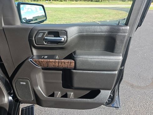 Used 2022 GMC Sierra 1500 Denali w/ Denali Reserve Package image 35