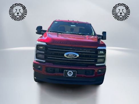 New 2026 Ford F250 Platinum w/ FX4 Off-Road Package image 2
