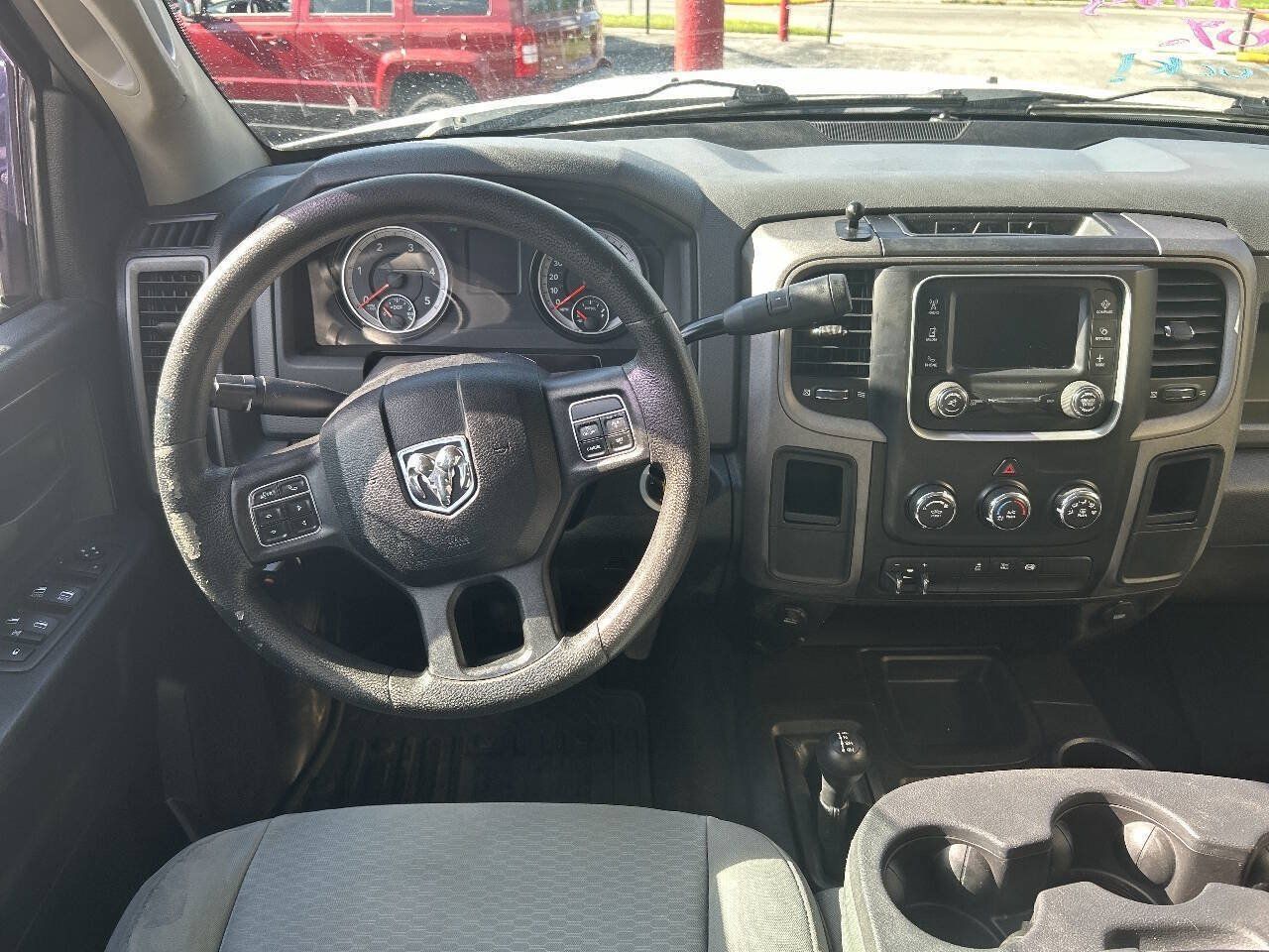 Used 2015 RAM 2500 Tradesman w/ Chrome Appearance Group AWD/4WD image 12