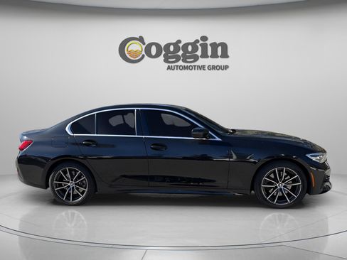 Used 2020 BMW 330i 330i w/ Driving Assistance Package image 6