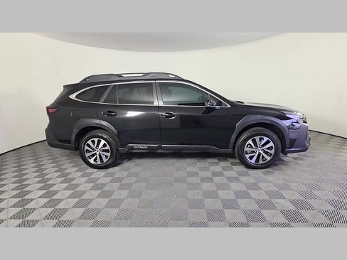 Used 2024 Subaru Outback Premium AWD/4WD image 36