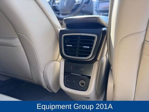 Used 2020 Lincoln Nautilus Reserve w/ Equipment Group 201A AWD/4WD image 20