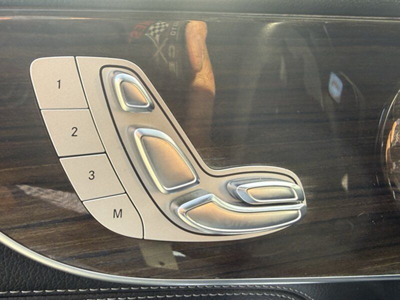 Used 2018 Mercedes-Benz C 300 Coupe image 20