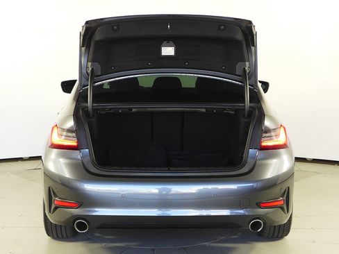 Used 2020 BMW 330i Sedan w/ Driving Assistance Package image 10