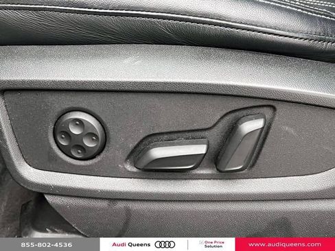 Used 2023 Audi Q5 2.0T Premium w/ Convenience Package AWD/4WD image 19