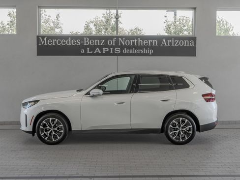 Used 2025 BMW X3 xDrive30i w/ M Sport Package AWD/4WD image 2