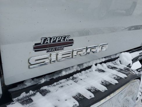 Used 2015 GMC Sierra 1500 SLE image 6