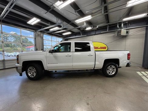Used 2015 Chevrolet Silverado 1500 LT RWD image 2