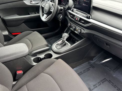 Used 2023 Kia Forte LXS image 16