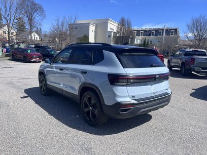 New 2026 Volkswagen Taos SE