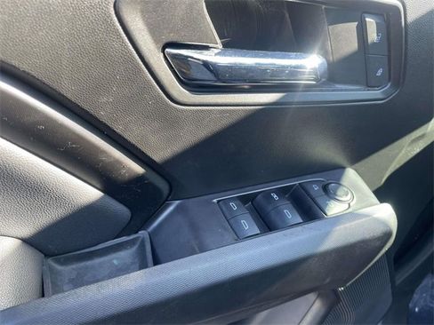 Used 2024 GMC Canyon Elevation w/ Elevation Premium Package image 15