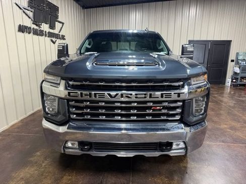 Used 2020 Chevrolet Silverado 2500 LTZ AWD/4WD image 2