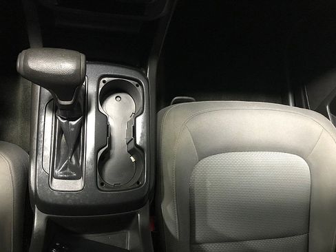 Used 2015 Chevrolet Colorado W/T w/ WT Convenience Package image 24