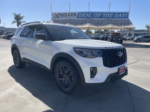 New 2025 Ford Explorer ST-Line w/ Premium Package image 7