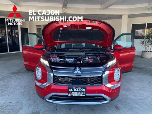 New 2026 Mitsubishi Outlander SE image 23