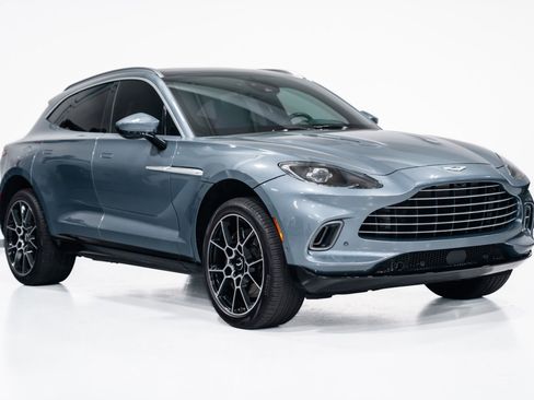 Used 2021 Aston Martin DBX AWD/4WD image 2