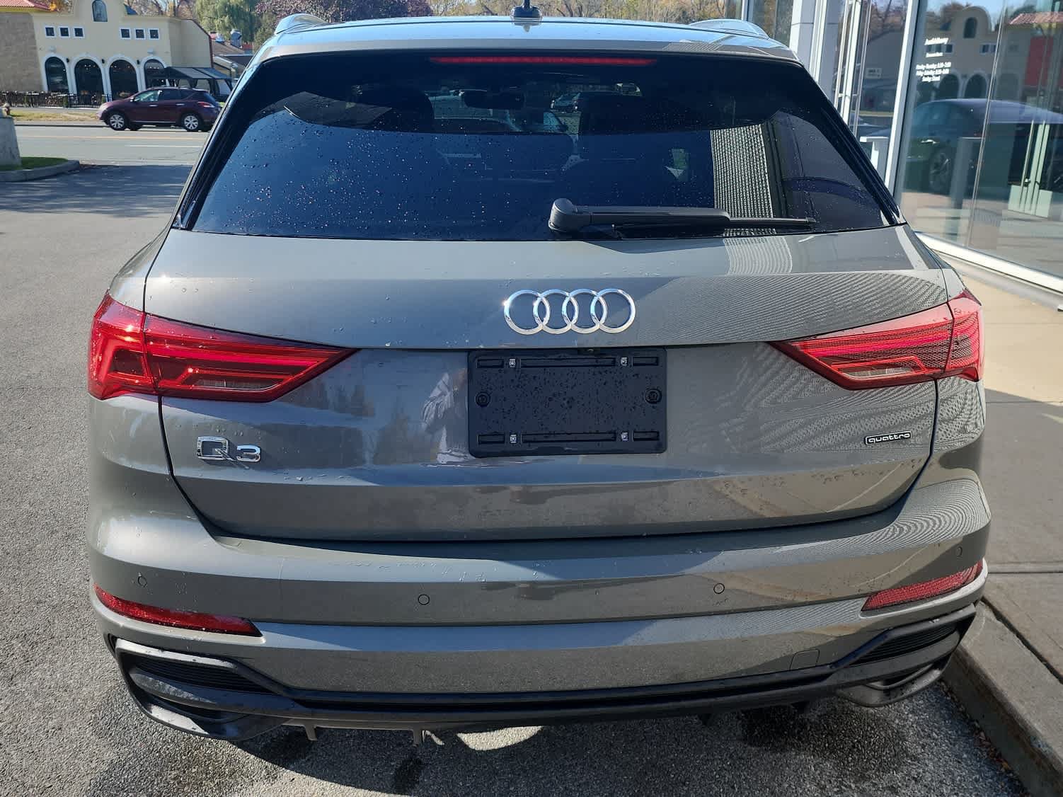 Used 2024 Audi Q3 2.0T Premium Plus AWD/4WD image 15