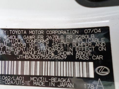 Used 2005 Lexus ES 330 image 20