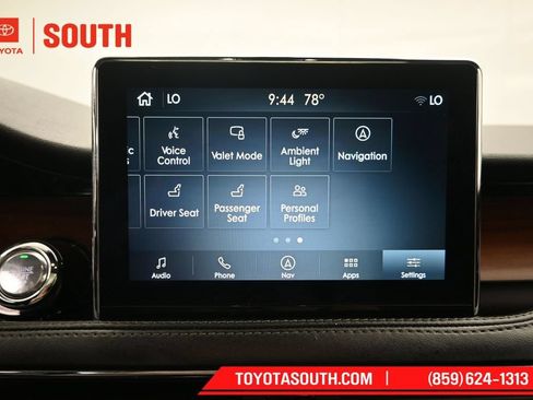 Used 2021 Lincoln Corsair Reserve w/ Elements Package AWD/4WD image 19