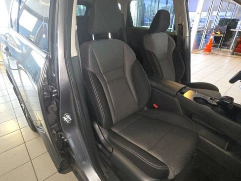 Used 2021 Nissan Rogue SV FWD image 24