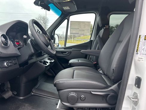 New 2026 Mercedes-Benz Sprinter 2500 image 9