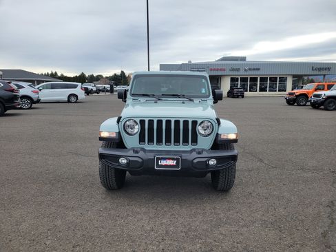 Used 2023 Jeep Wrangler Unlimited Sahara image 14