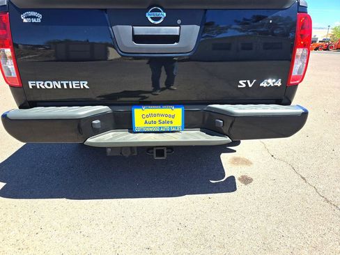 Used 2017 Nissan Frontier SV AWD/4WD image 31